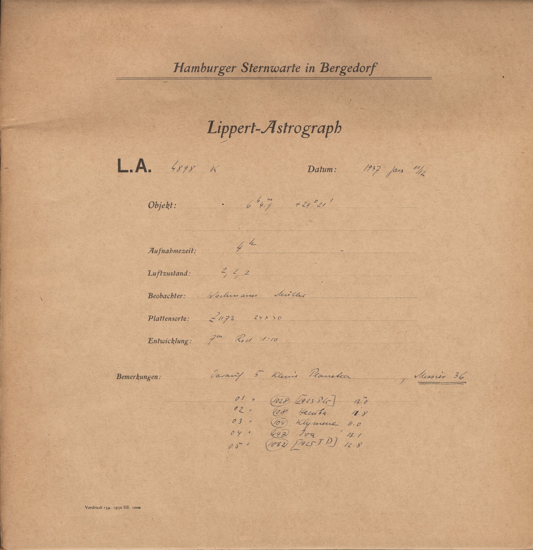 Plattenhuelle LA04898