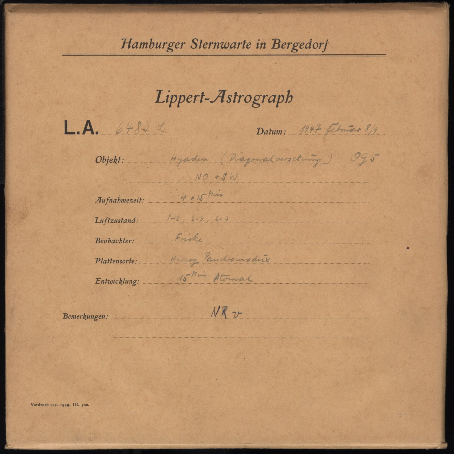 Plattenhuelle LA06483