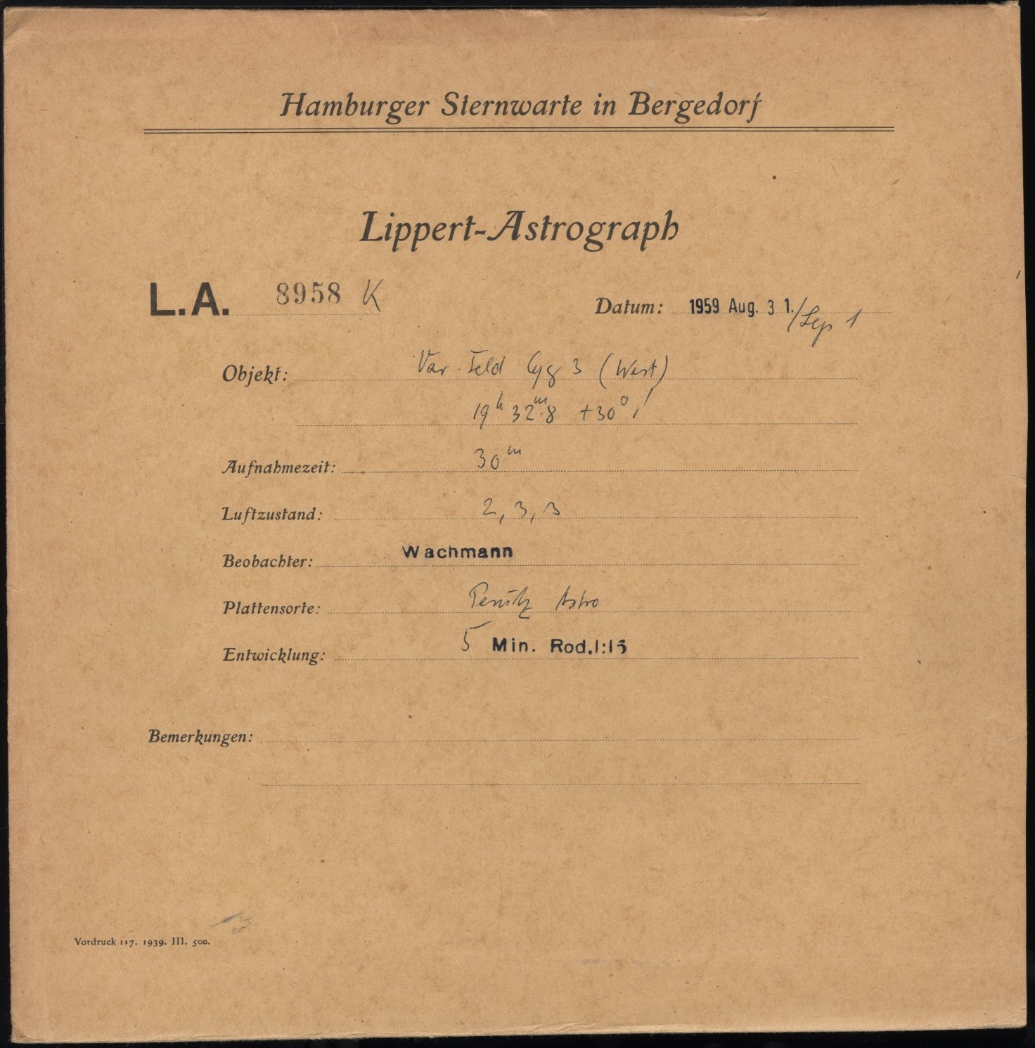 Plattenhuelle LA08958