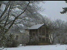 Mirenhäuschen im Winter 2000